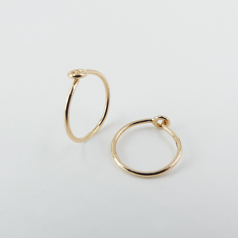 Créole unité fine en or 18 carats