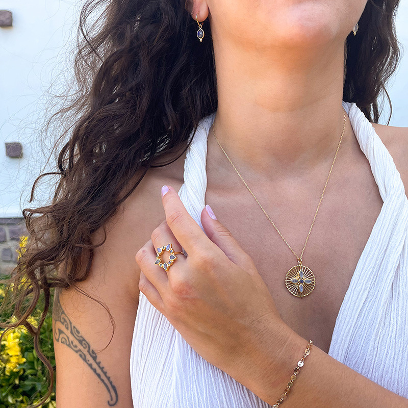 Bague Dorée Fleur Labradorite