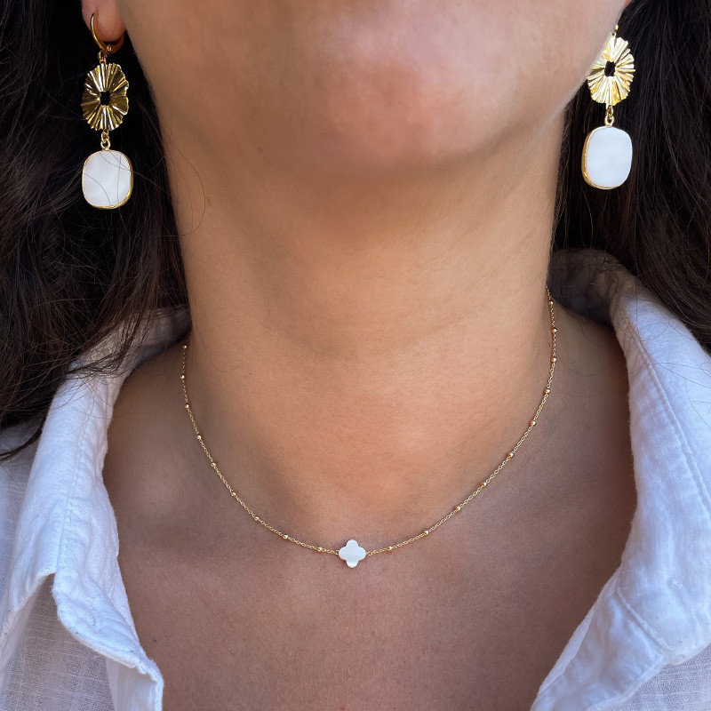 Collier Plaqué Or Trèfle en Nacre