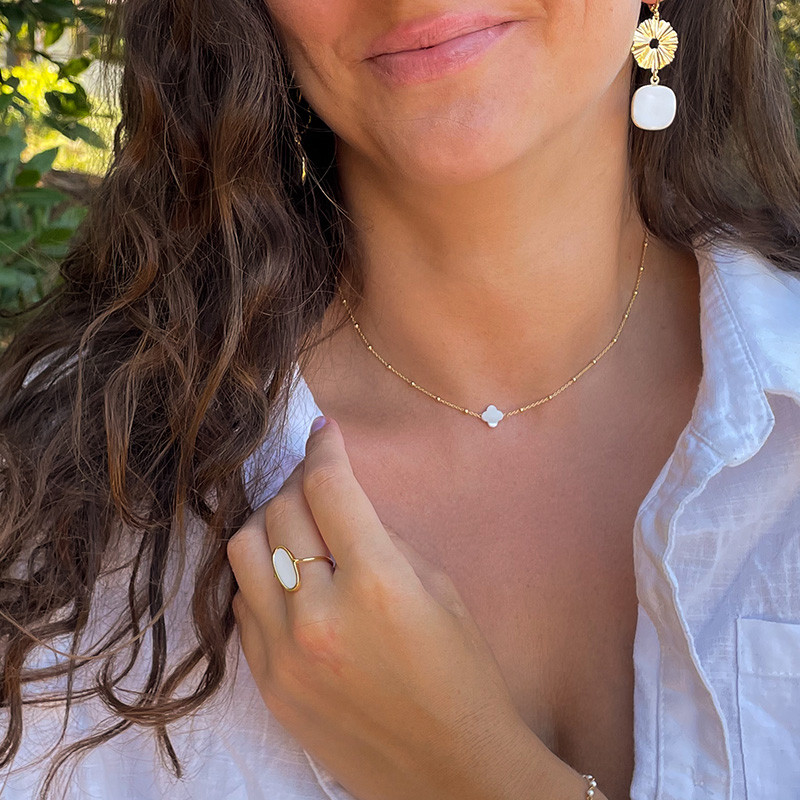 Collier Plaqué Or Trèfle en Nacre