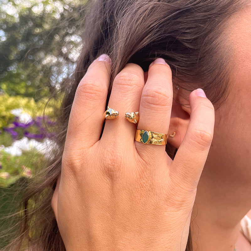 Bague Dorée martelée Onyx Vert