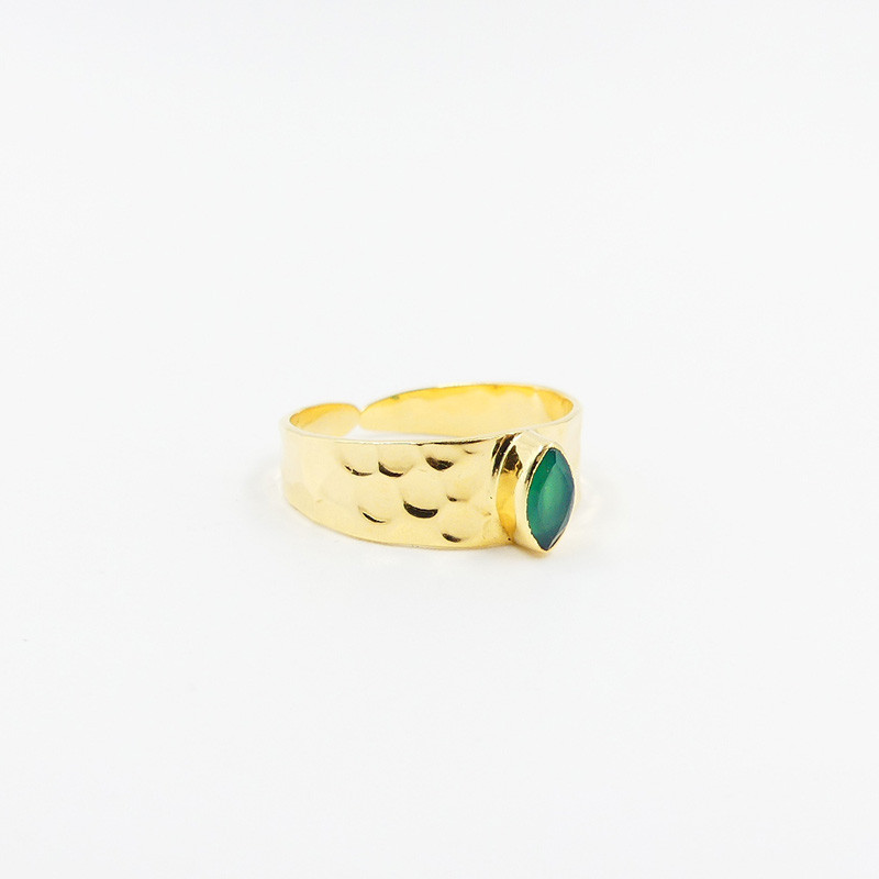 Bague Dorée martelée Onyx Vert