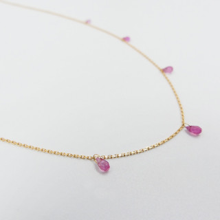 Collier or 18 carats gouttes saphir rose