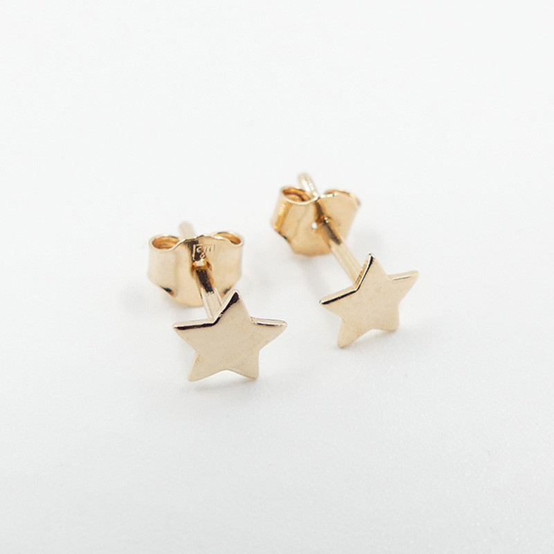 Clous D'oreilles plaqué or étoile