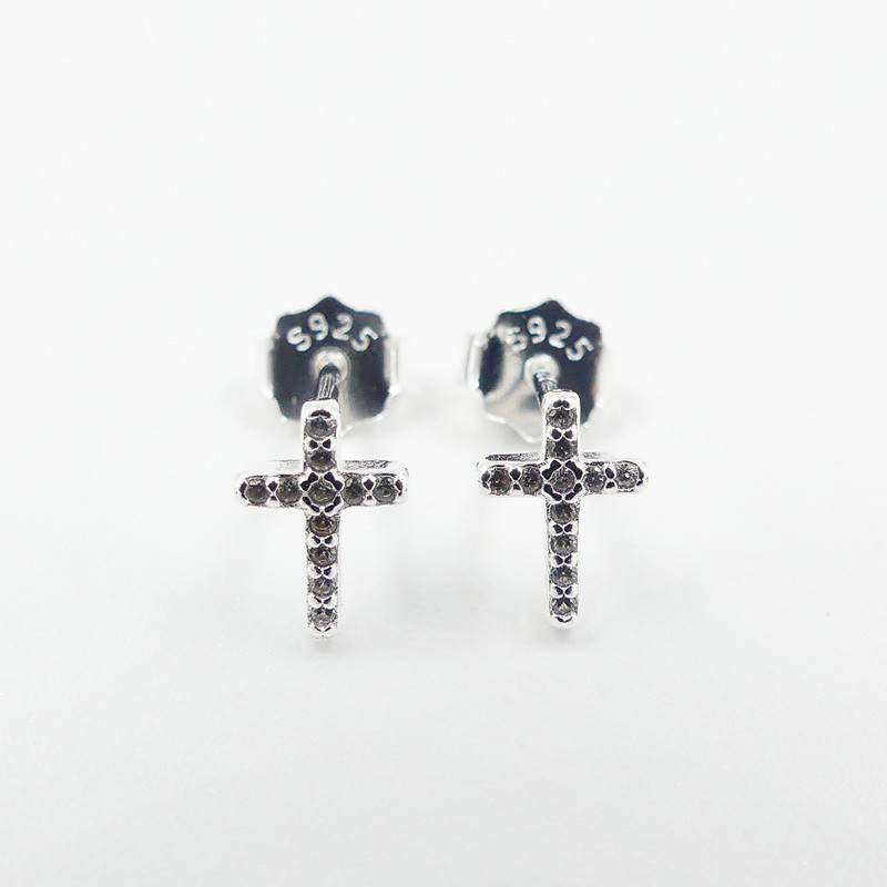 Clous d'oreilles Argent croix strass