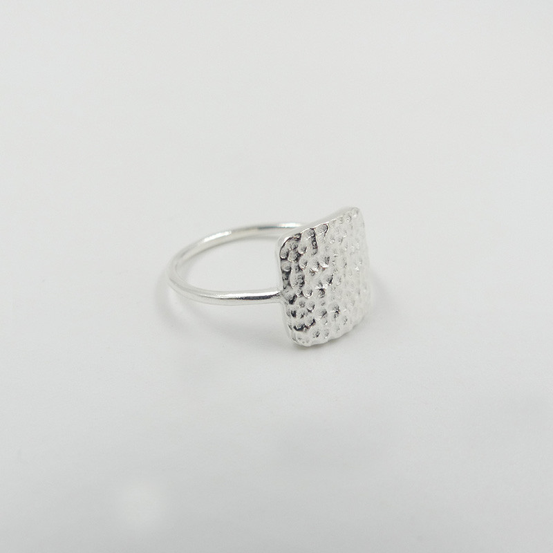 Bague Argent carrée texturée