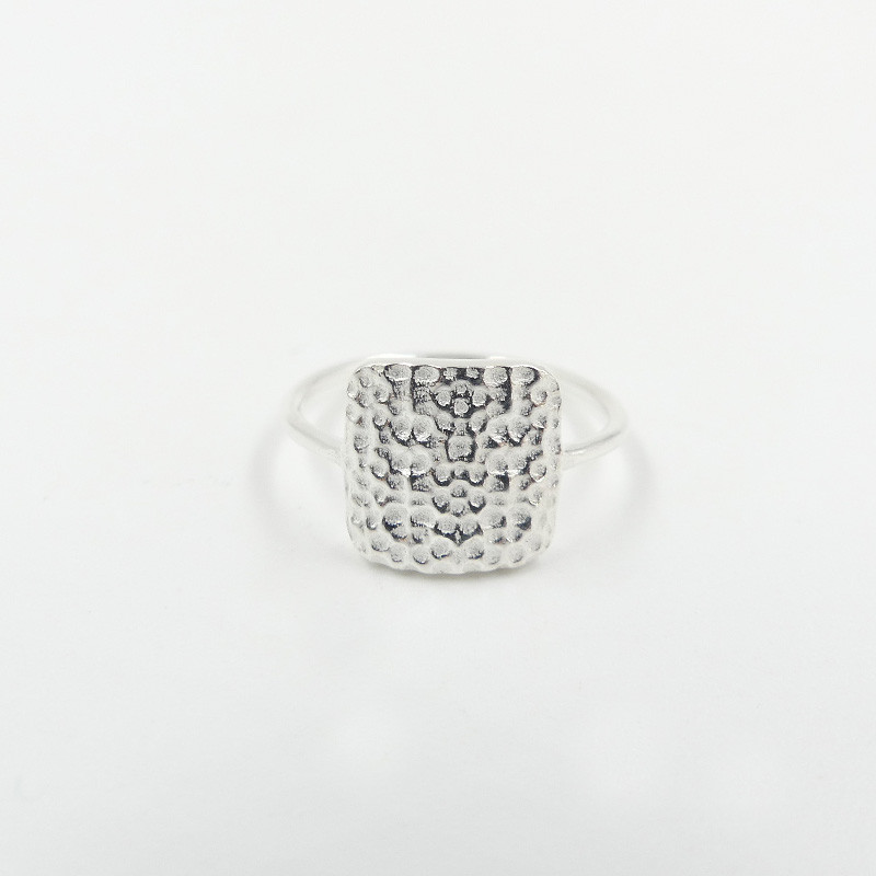 Bague Argent carrée texturée