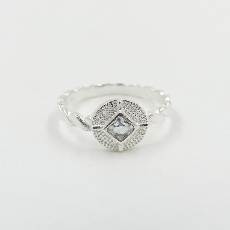 Bague Argent ethnique topaze bleue