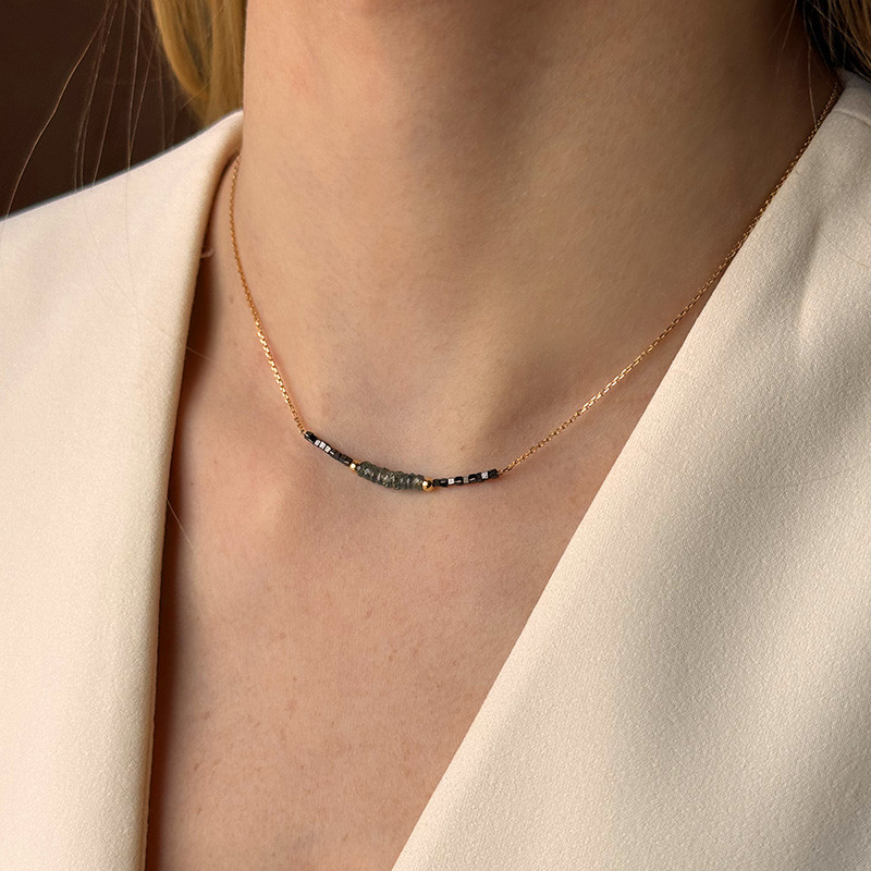 Collier or 18 carats Diamants et Saphir