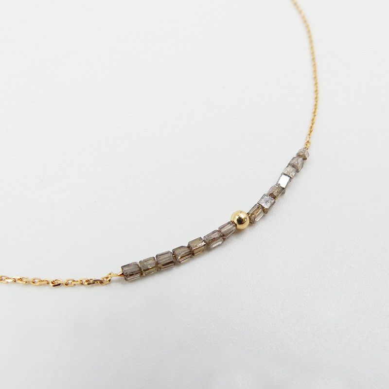 Collier or 18 carats et Diamants Gris