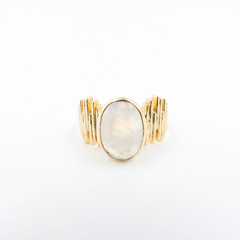 Bague Dorée Pierre de lune