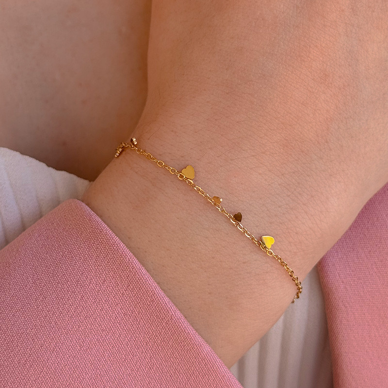 Bracelet acier doré avec petits coeurs
