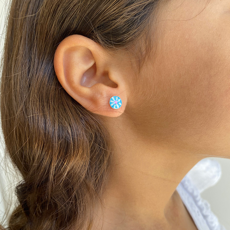 Clous argent enfant fleur ronde