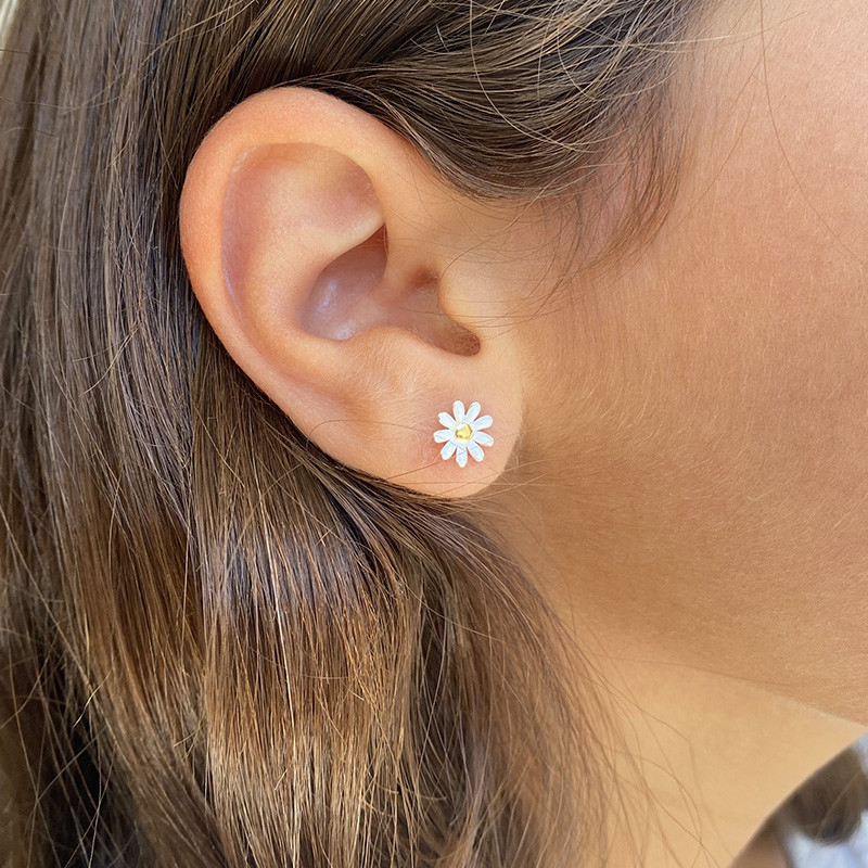 Clous Argent Enfant petites marguerites