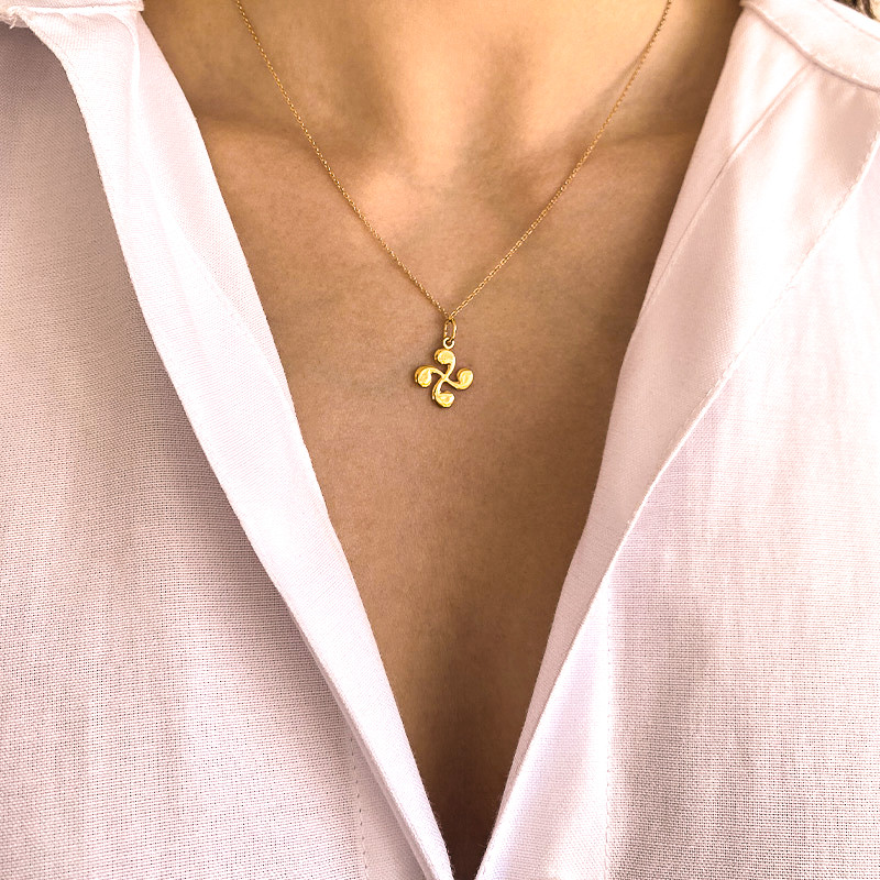 Charm's Doré croix basque