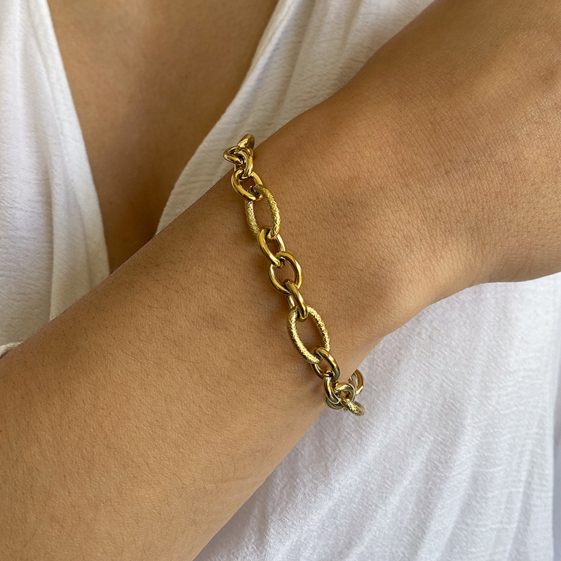 Bracelet acier doré maille ovale allongé