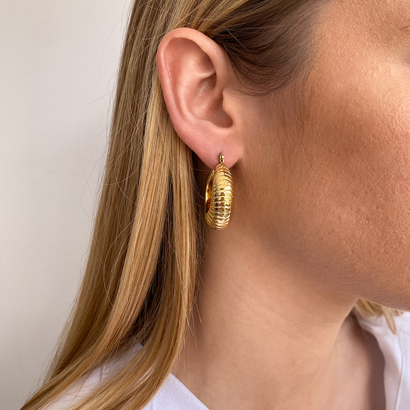 Créoles acier doré épaisses texturées