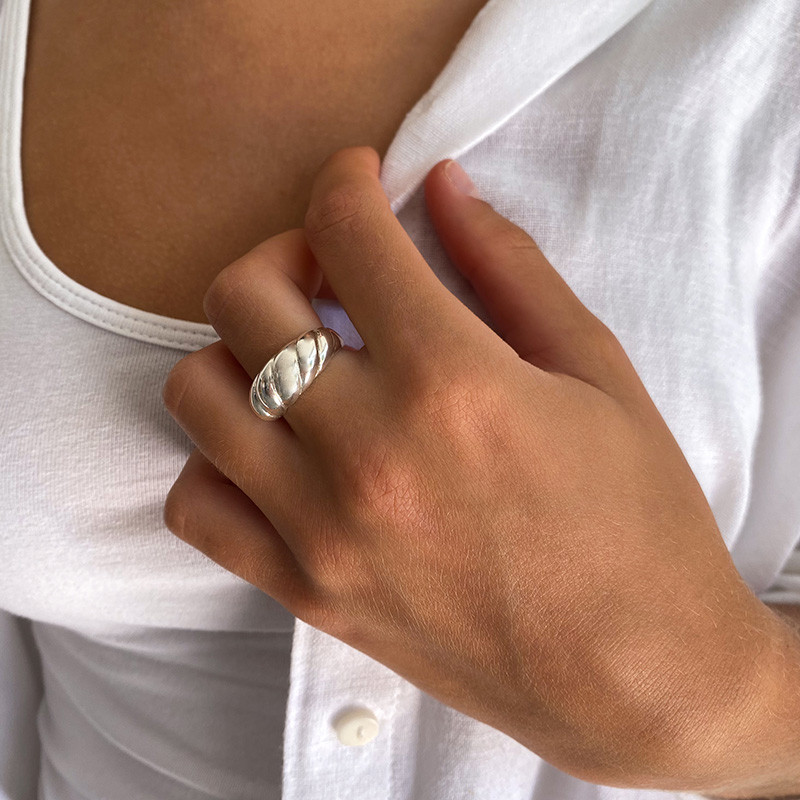 Bague Argent bombée et torsadée