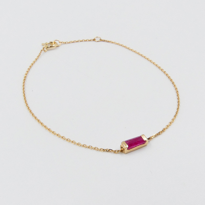 Bracelet or 18 carats baguette Rubis