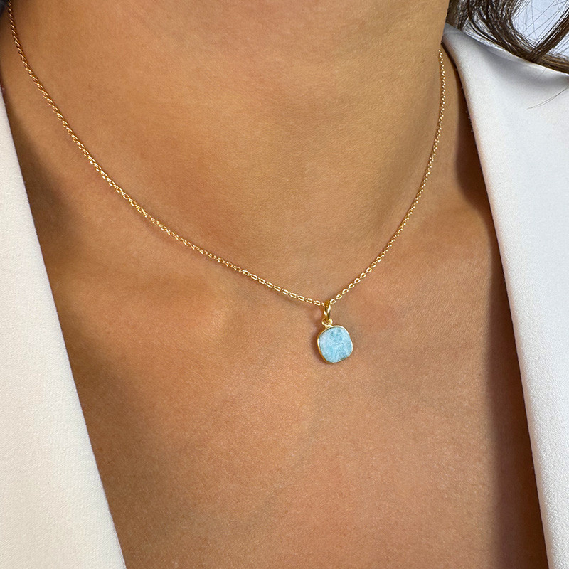 Collier Plaqué or pendentif pierres