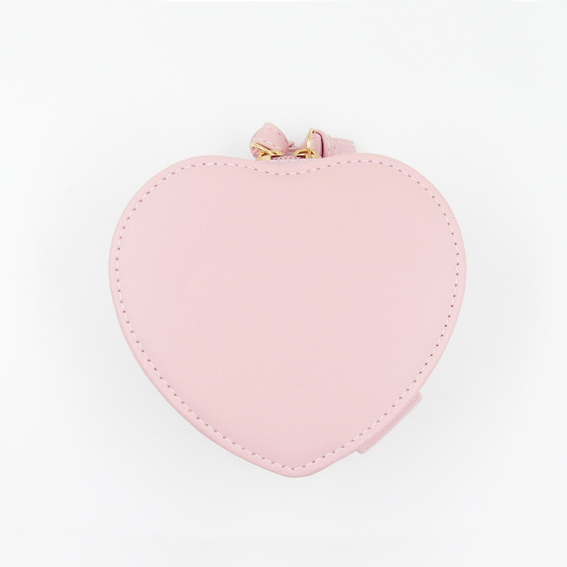 Boîte à bijoux coeur en simili cuir