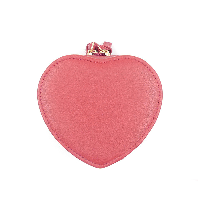 Boîte à bijoux coeur en simili cuir