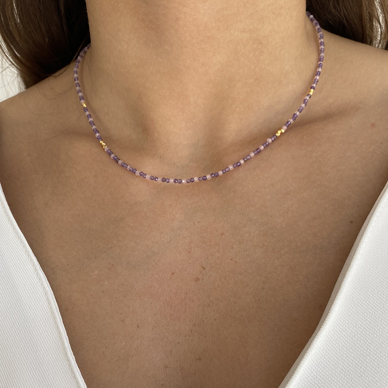 Collier doré pierres fines ras de cou