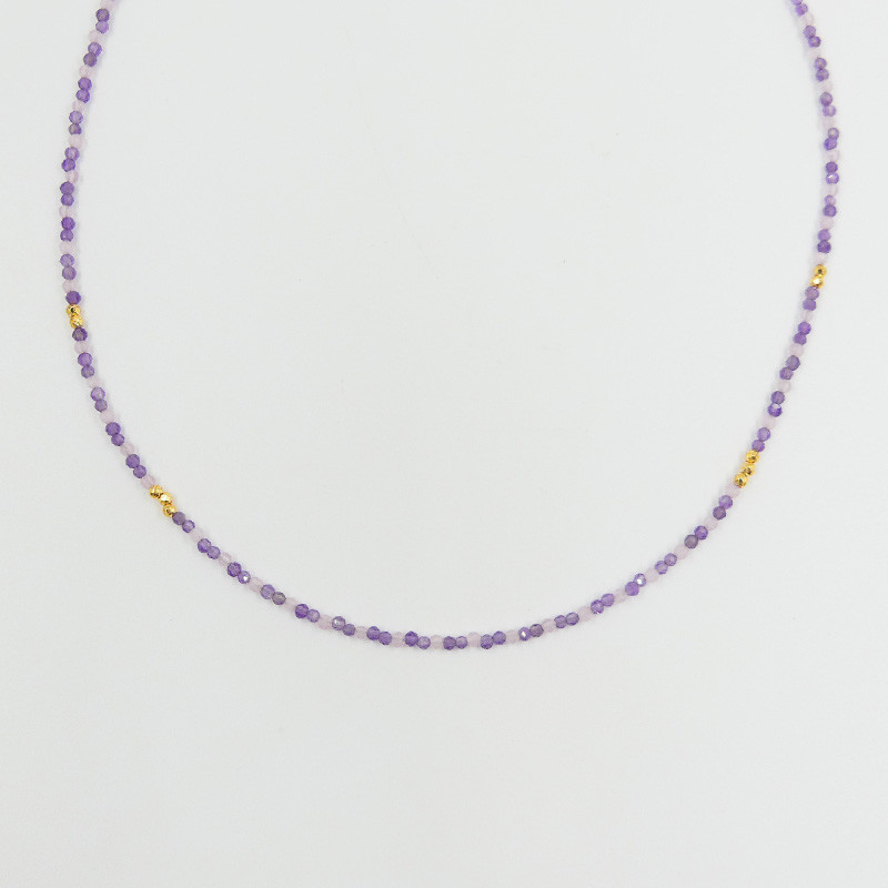 Collier doré pierres fines ras de cou