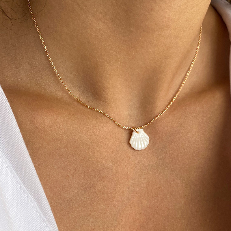 Charm's Doré coquillage en Nacre