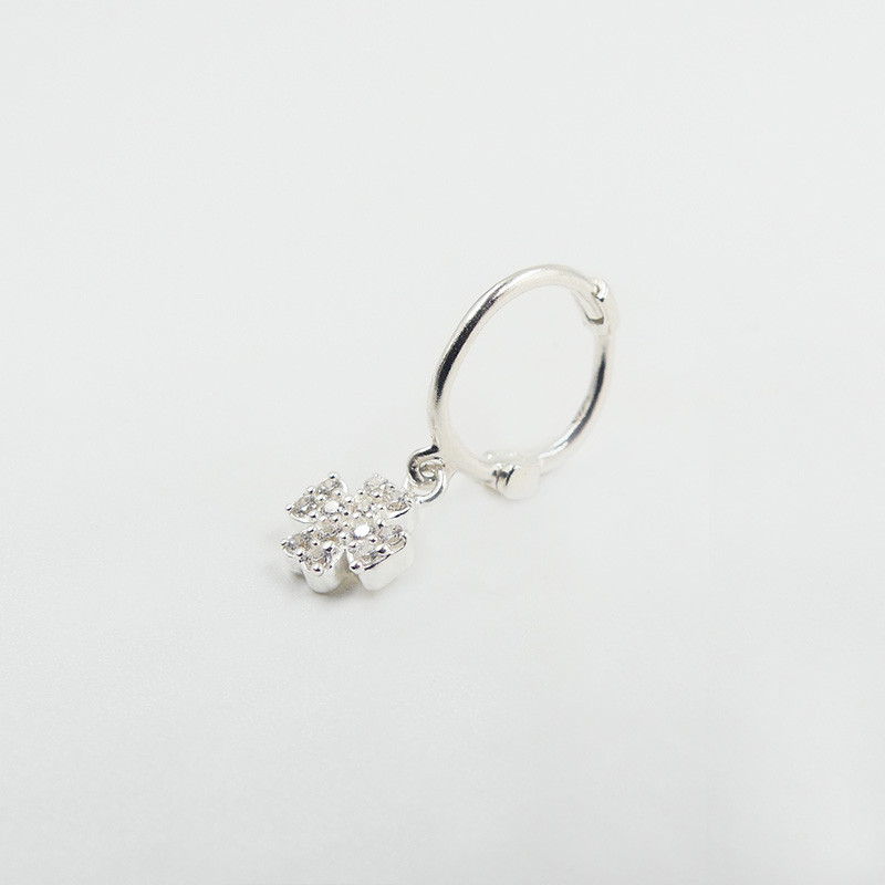 Boucle à l'unité Argent trèfle Strass