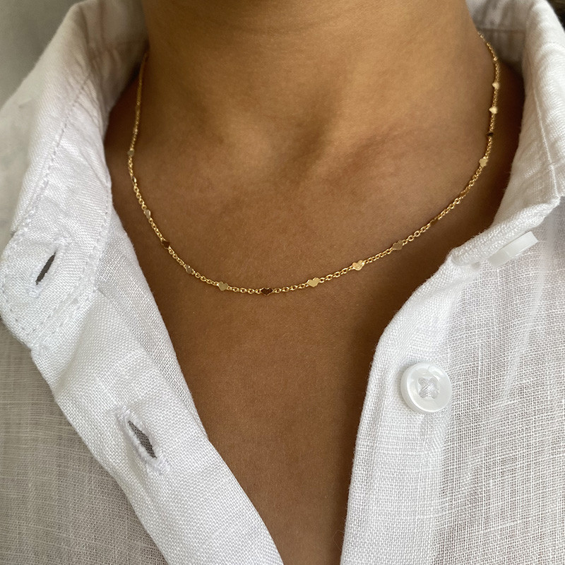 Collier enfant plaqué or avec petits coeurs