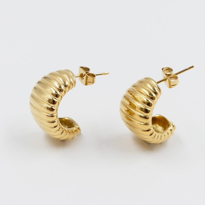 Demi créoles acier doré texturées