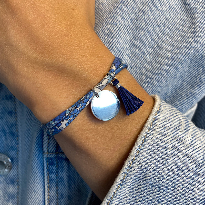 Bracelet Cordon Liberty Argent médaille et pompon bleu