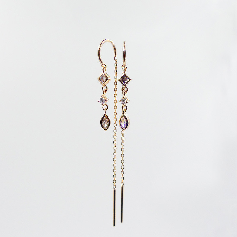 Boucles d'oreilles doré traversantes strass