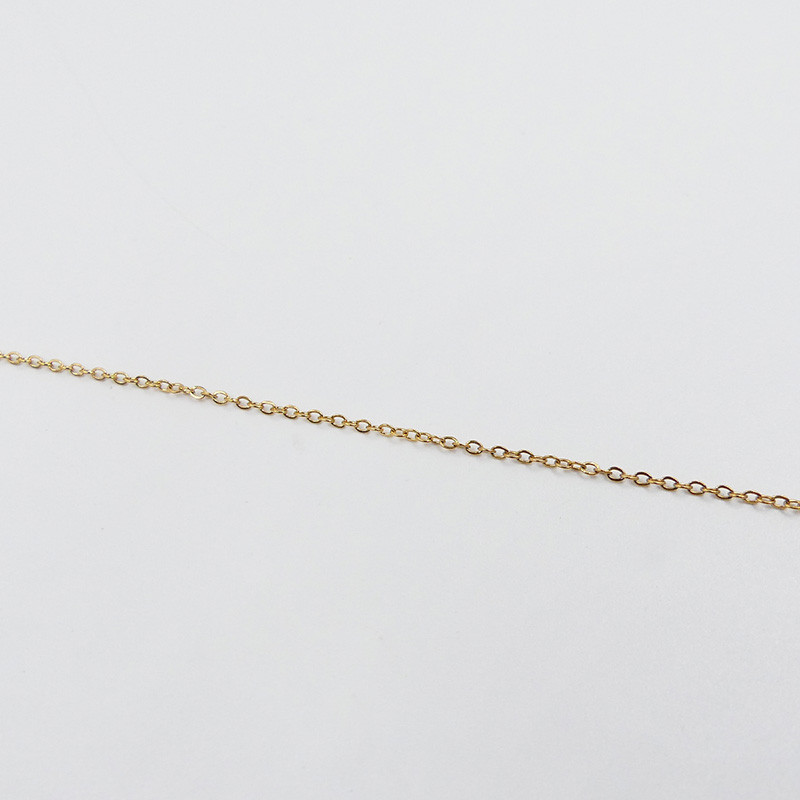 Bracelet chaine simple en acier doré