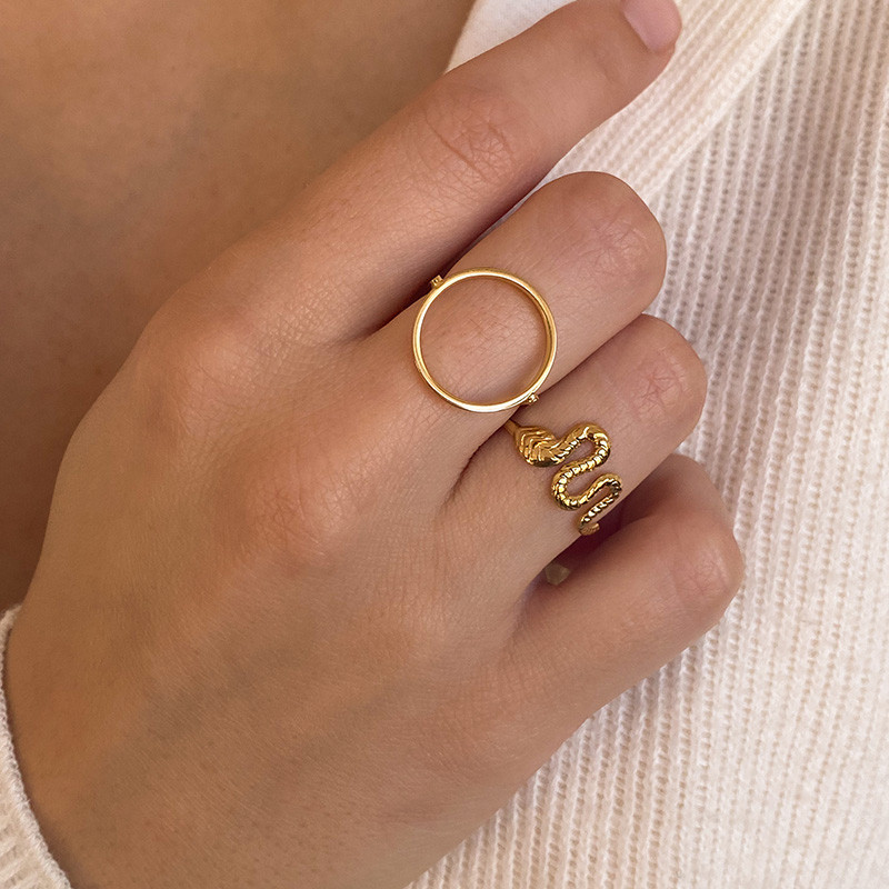Bague ajustable cercle en acier doré