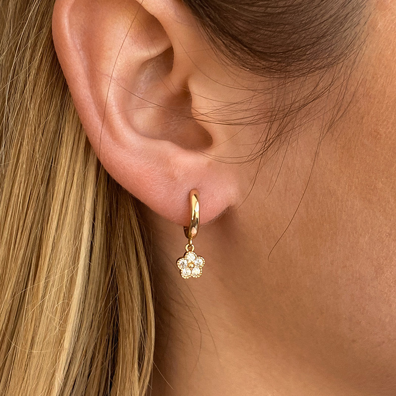 Boucle à l'unité doré fleur strass