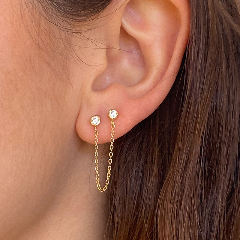 Boucle à l'unité dorée double strass et chaine