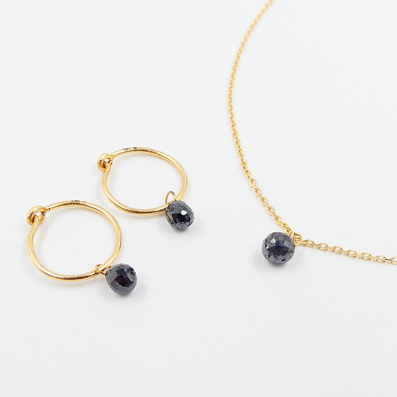 Collier Or 18 carats Goutte Diamant noir