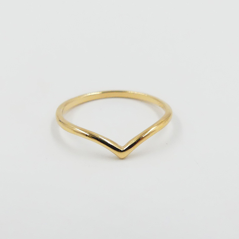 Bague dorée Chevron