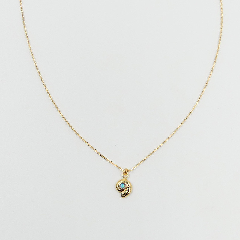 Collier Plaqué or coquillage opale synthèse bleue