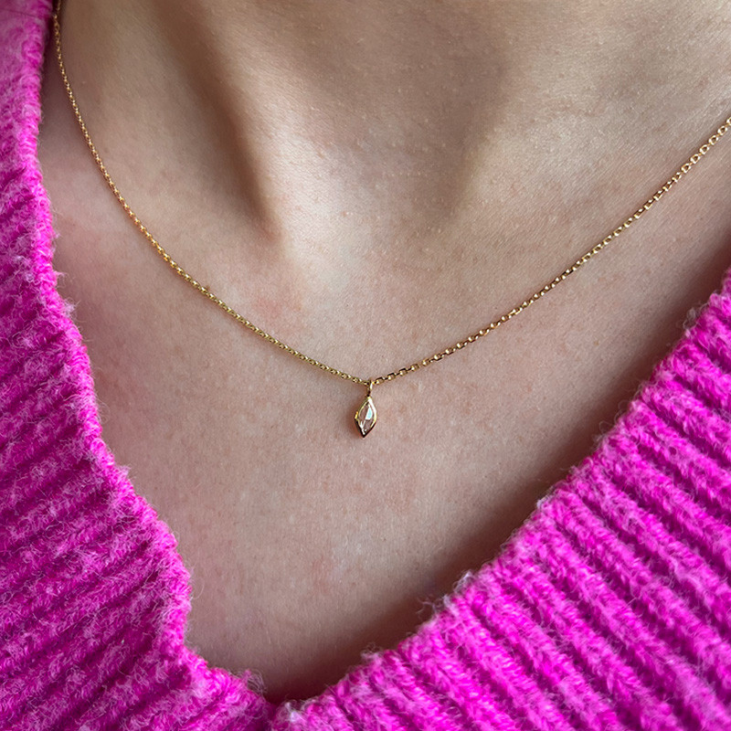 Collier or 18 carats marquise Diamant blanc