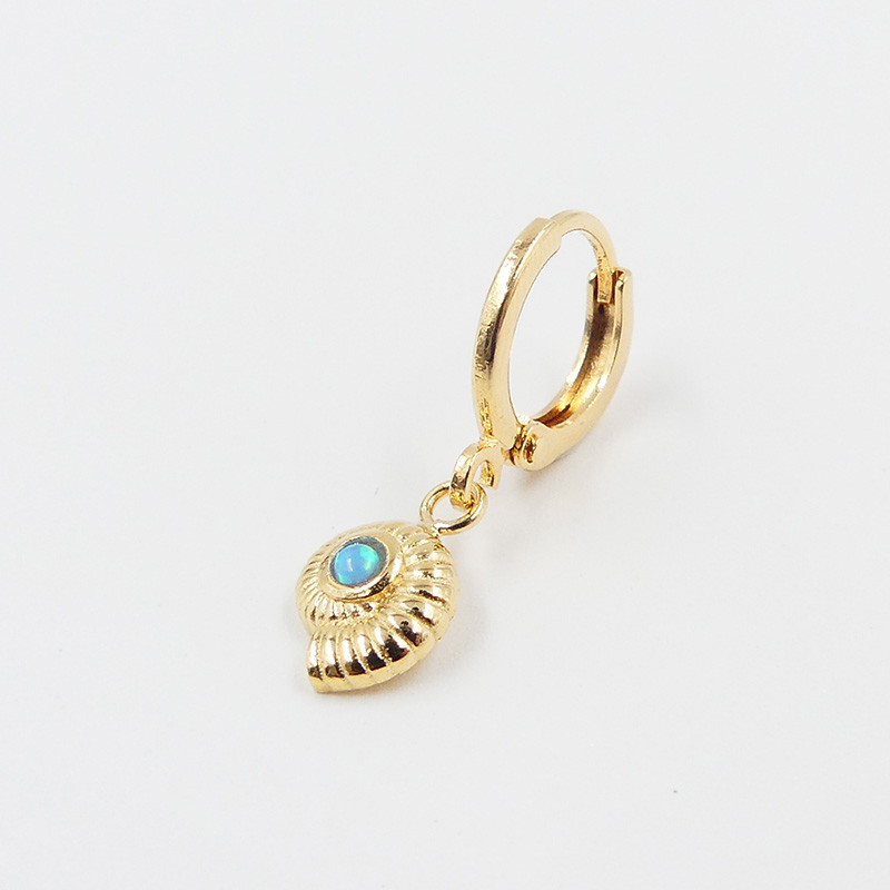 Boucle à l'unité dorée Coquillage opale synthèse bleue
