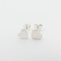Clous argent coeur