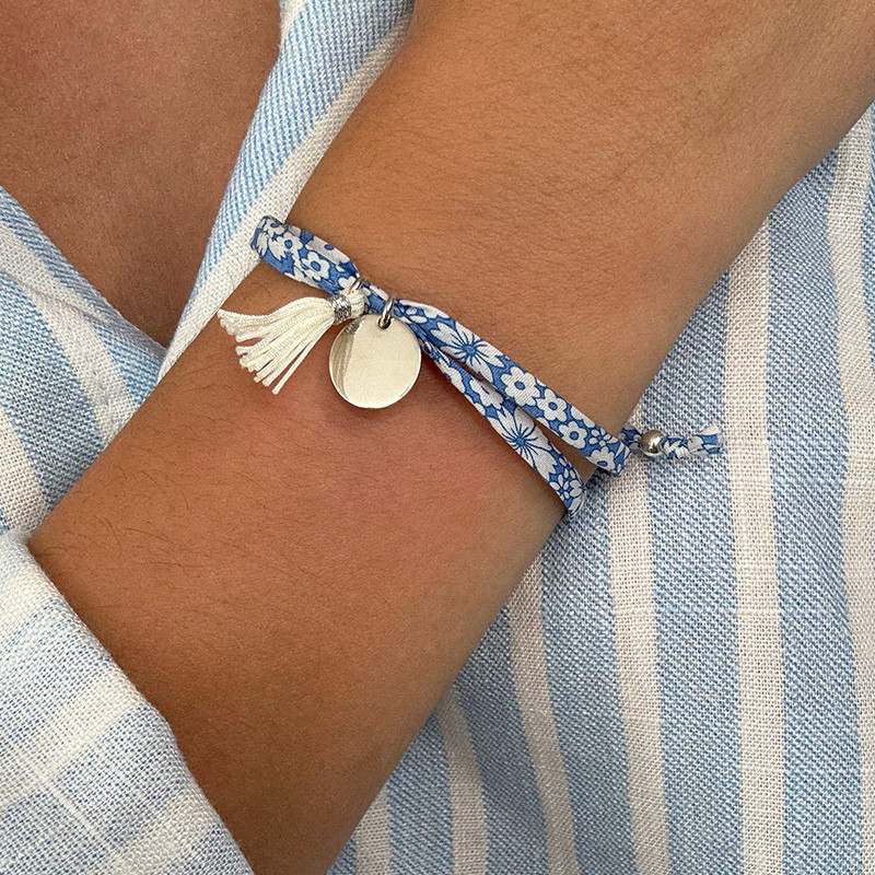 Bracelet Cordon Liberty Argent médaille et pompon blanc