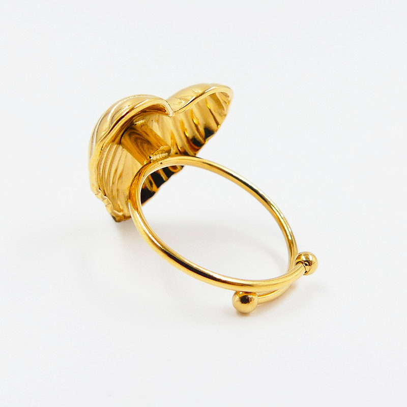 Bague ajustable acier doré coeur texturé