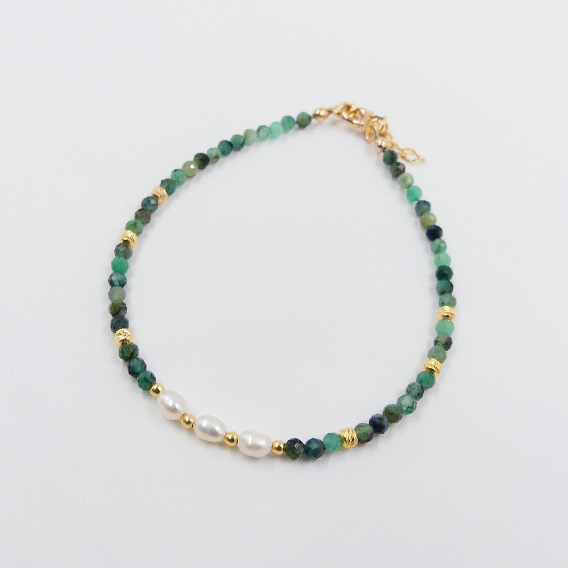 Bracelet fin Doré perles de nacre et émeraude