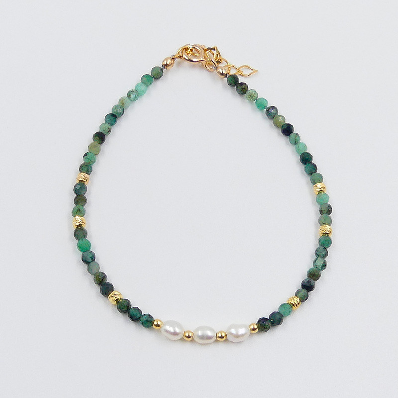 Bracelet fin Doré perles de nacre et émeraude