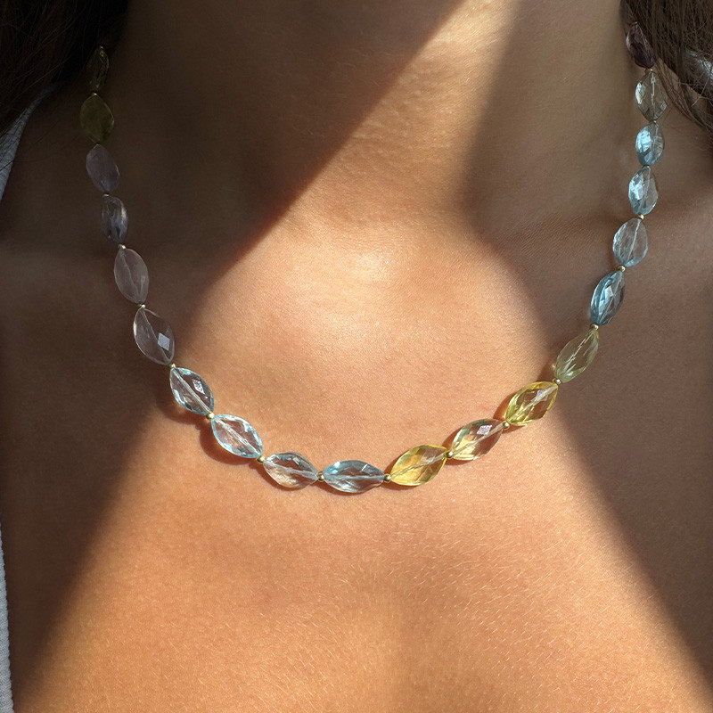 Collier Plaqué or multi pierres naturelles