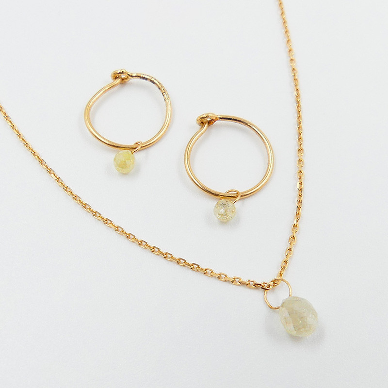 Collier Or 18 carats Goutte Diamant blanc